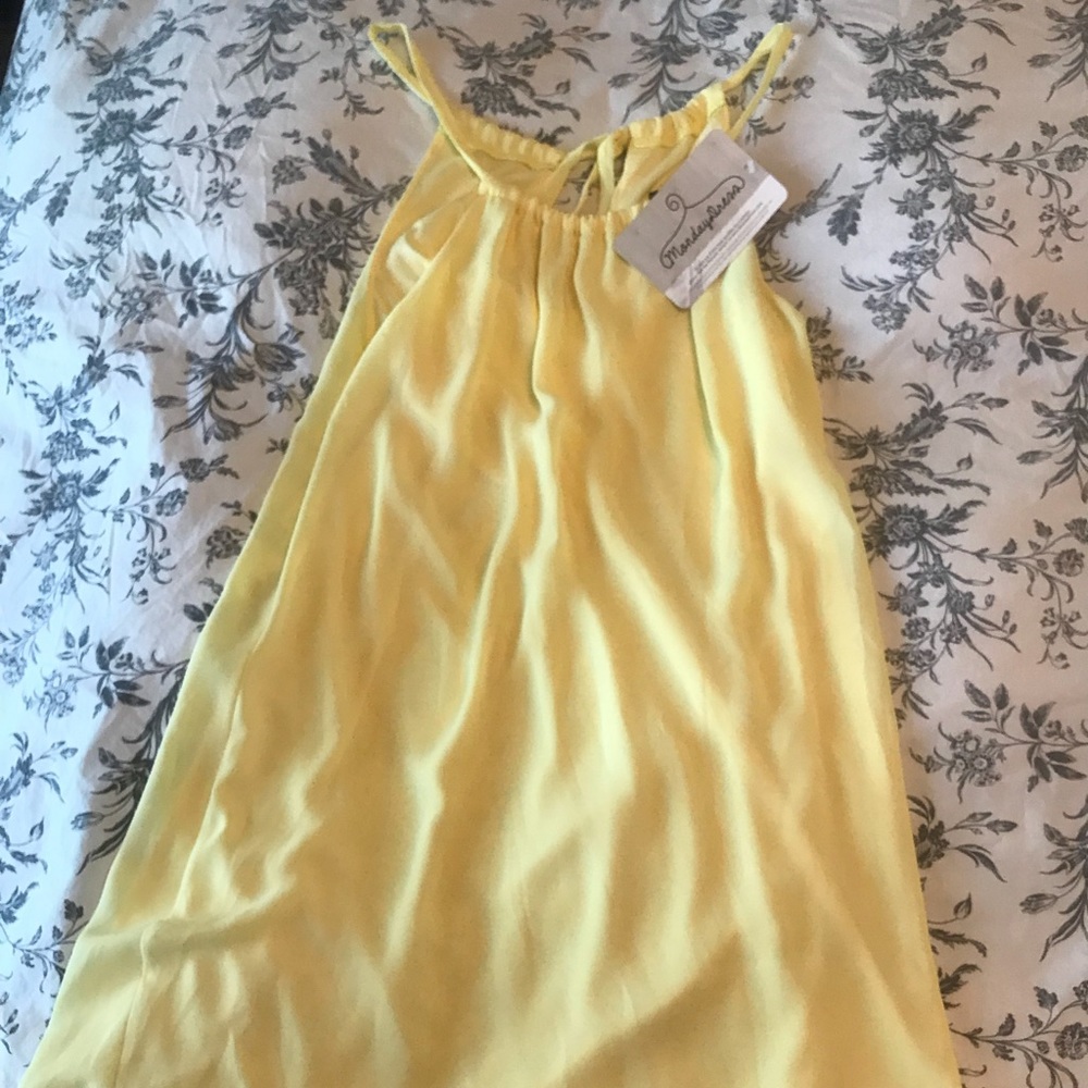 Yellow dress
